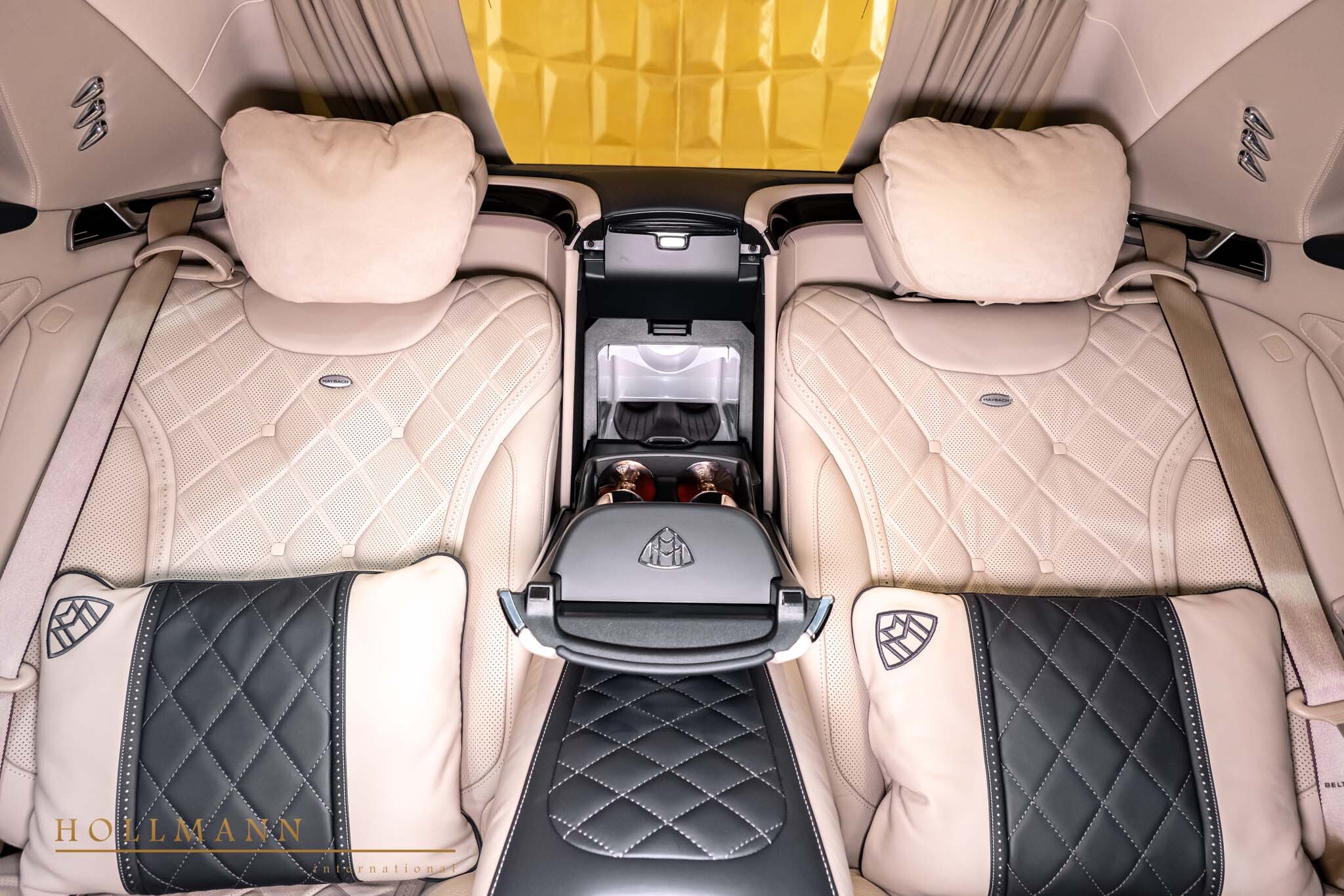 2024 Mercedes-Maybach S 650 Pullman, 3/20