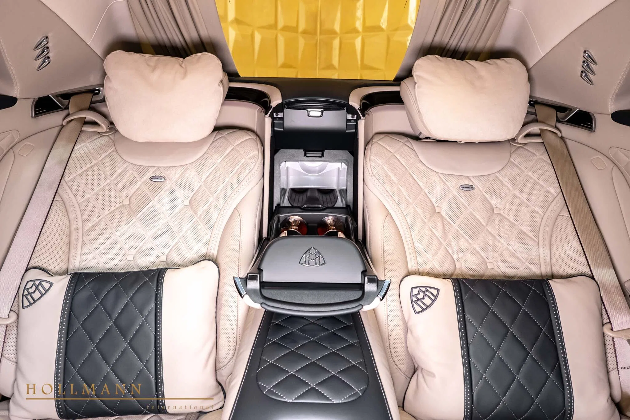 2024 Mercedes-Maybach S 650 Pullman interior, seats, Leather Beige
