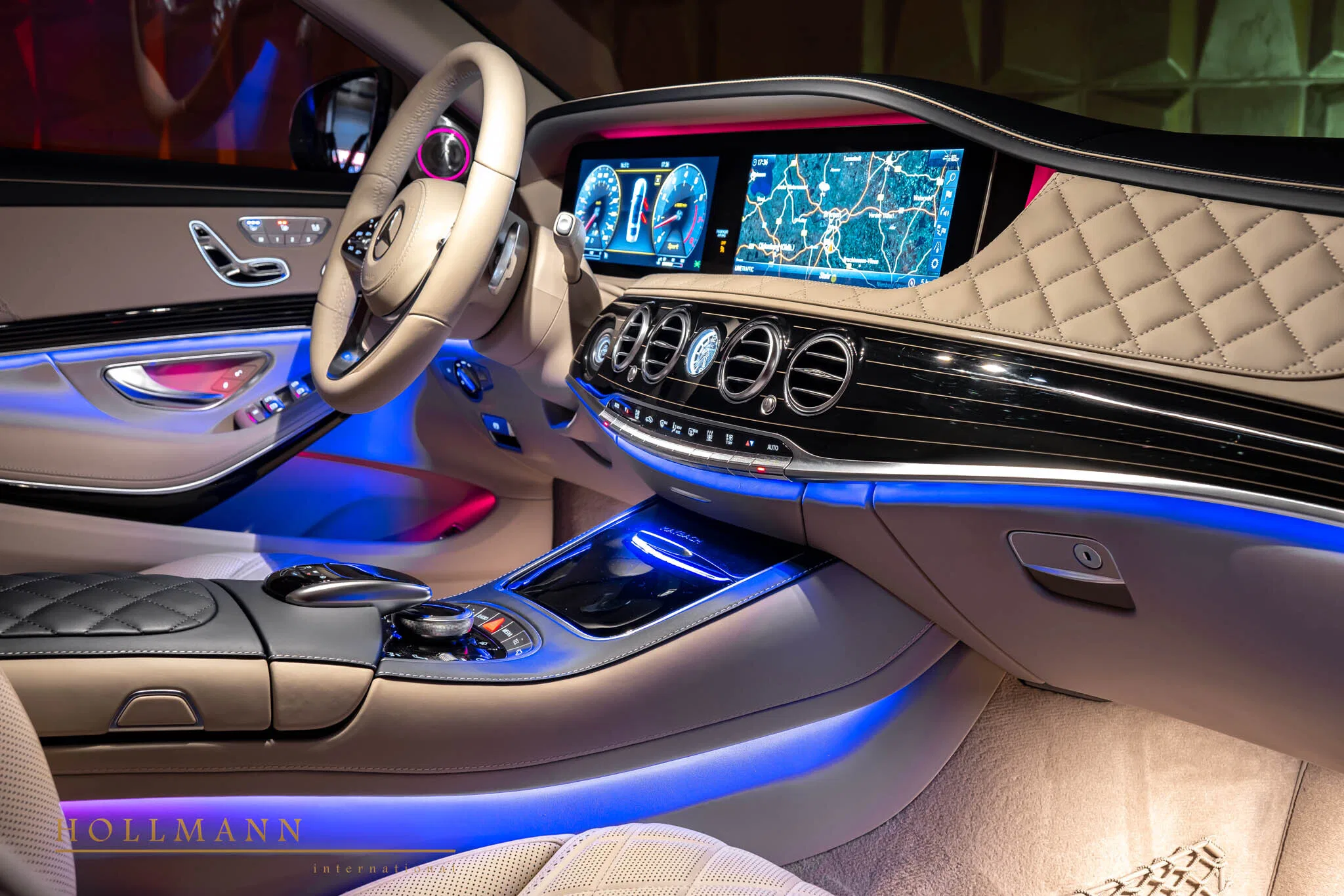 2024 Mercedes-Maybach S 650 Pullman interior, dashboard, Leather Beige