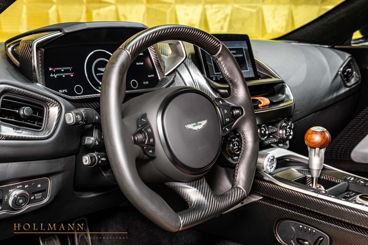 2025 Aston Martin Valour, 11/20