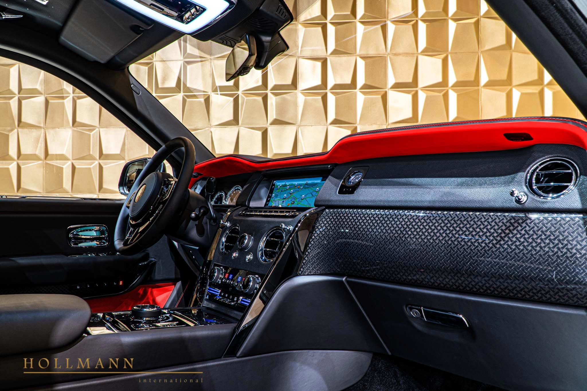 2020 Rolls-Royce Cullinan Black Badge, 4/19