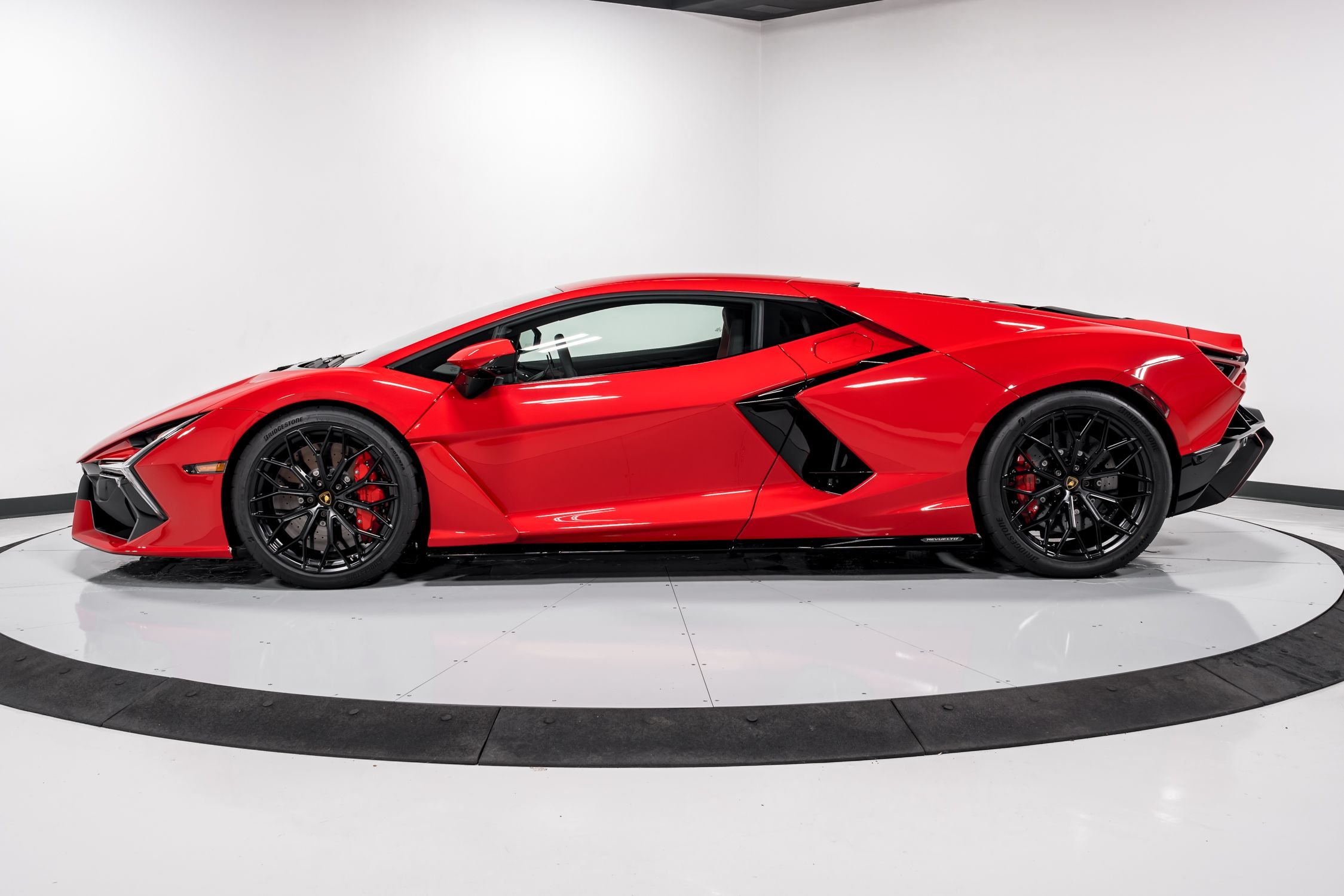 2024 Lamborghini Revuelto, 10/20