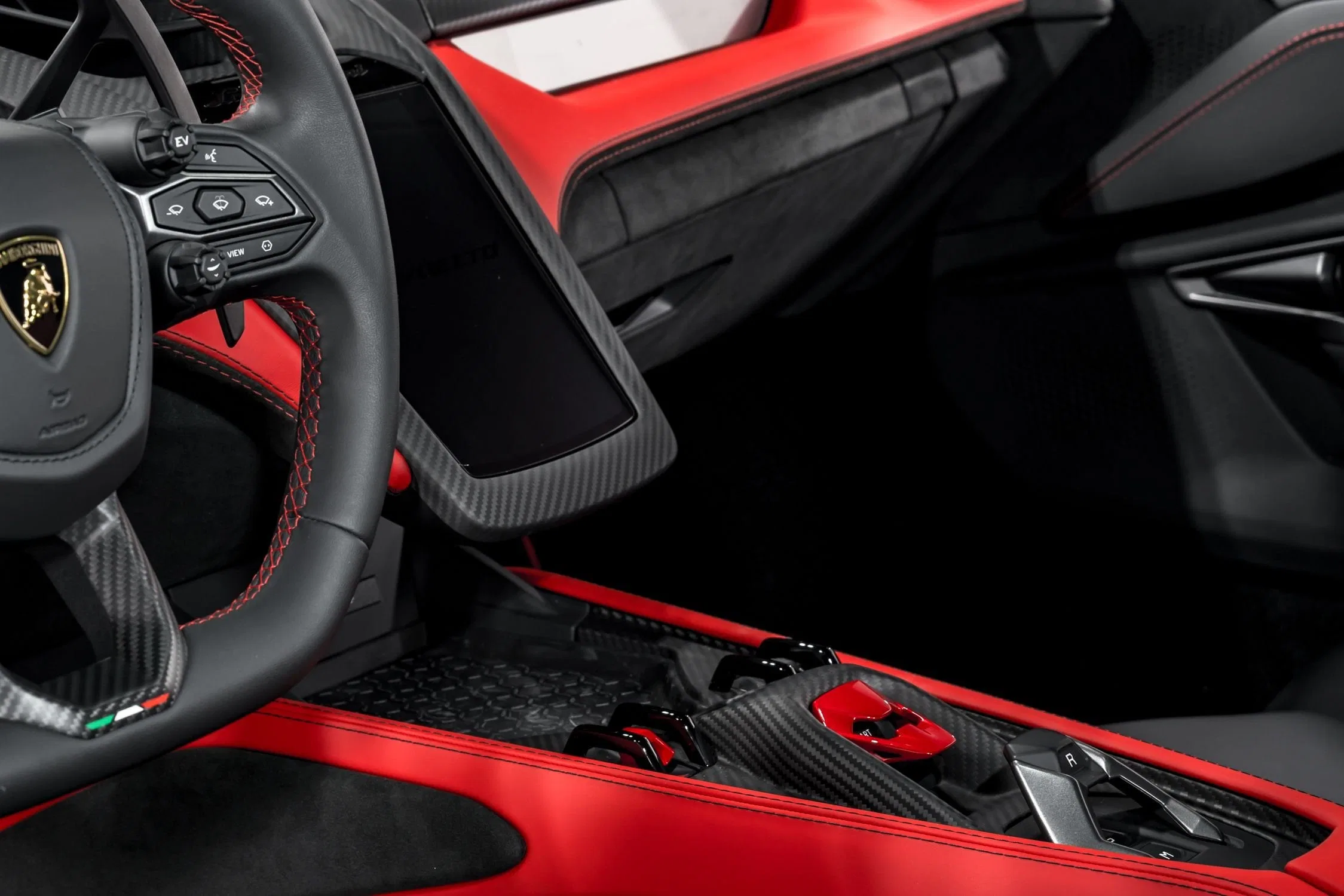 2024 Lamborghini Revuelto interior, Nero Ade