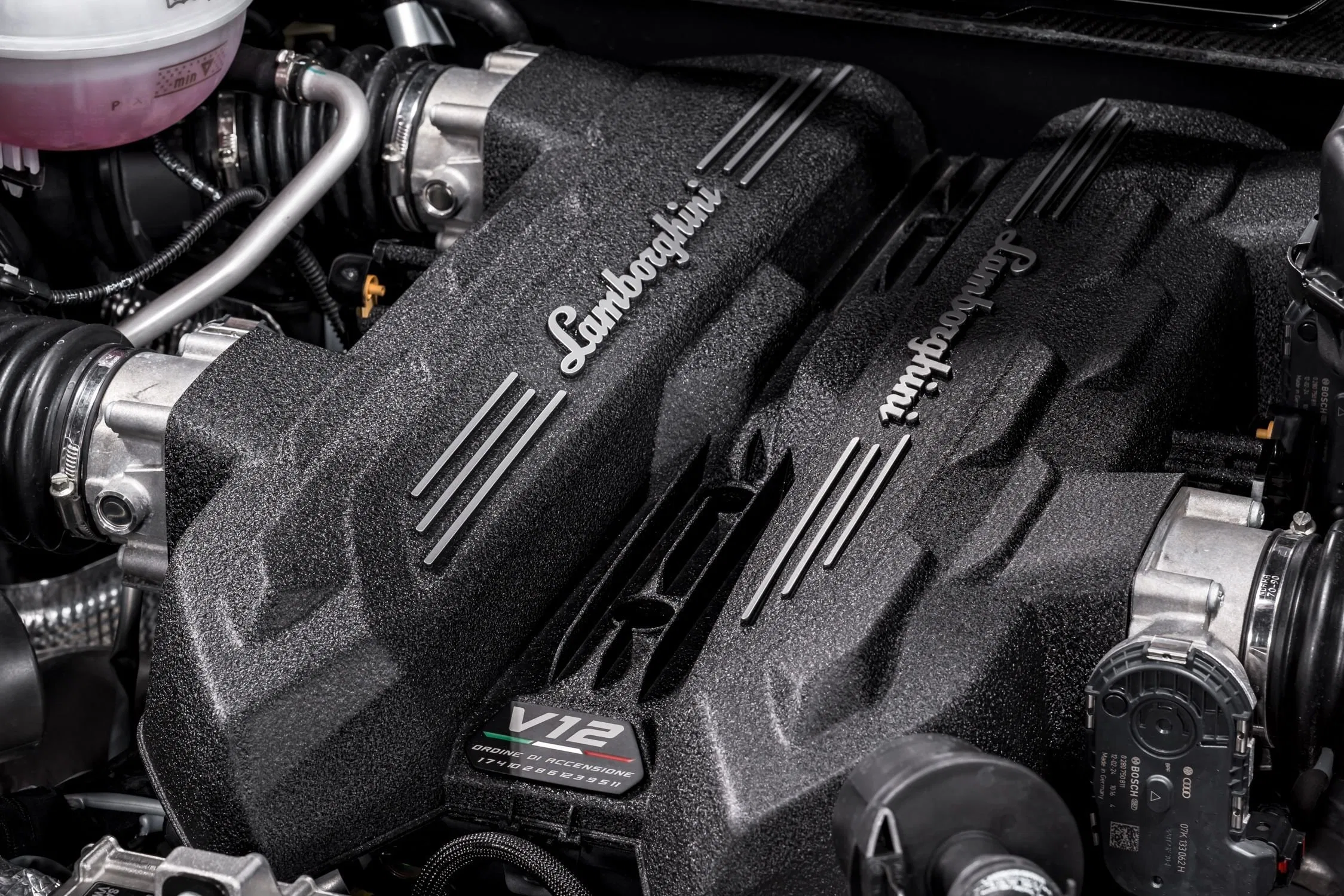 2024 Lamborghini Revuelto engine