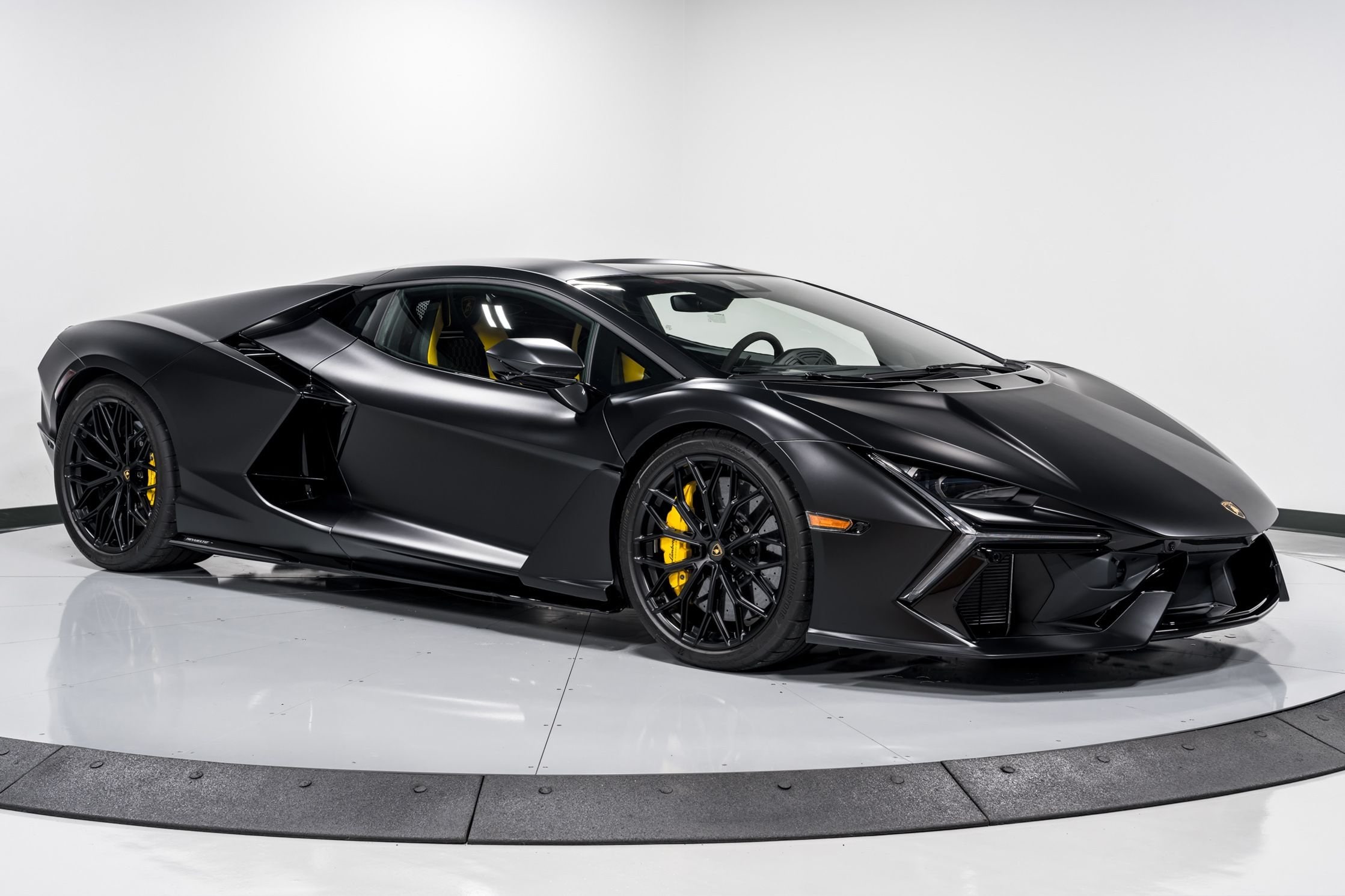 2024 Lamborghini Revuelto, 12/20