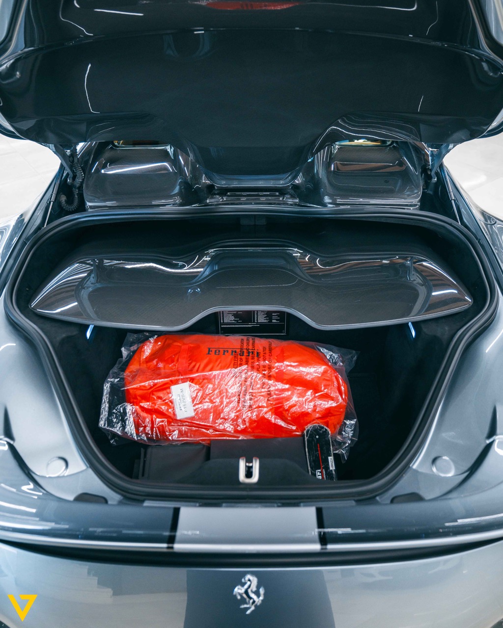 2023 Ferrari 812 Competizione Aperta, 17/19