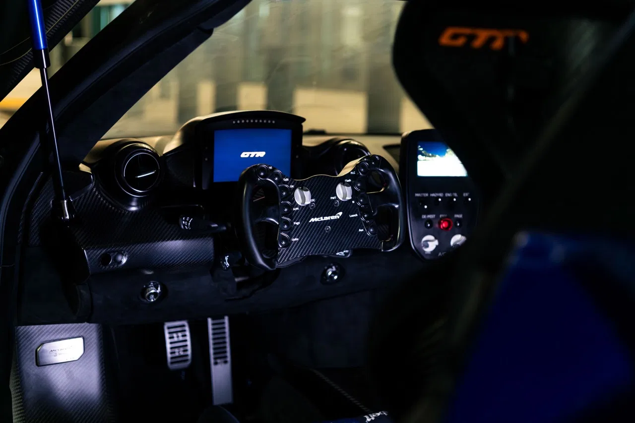 2019 McLaren Senna GTR interior, dashboard, Black