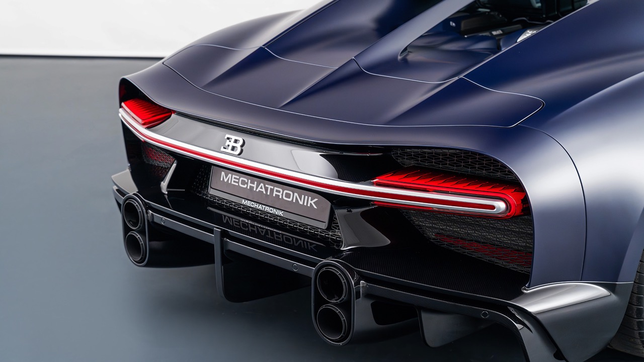 2022 Bugatti Chiron Super Sport, 5/20