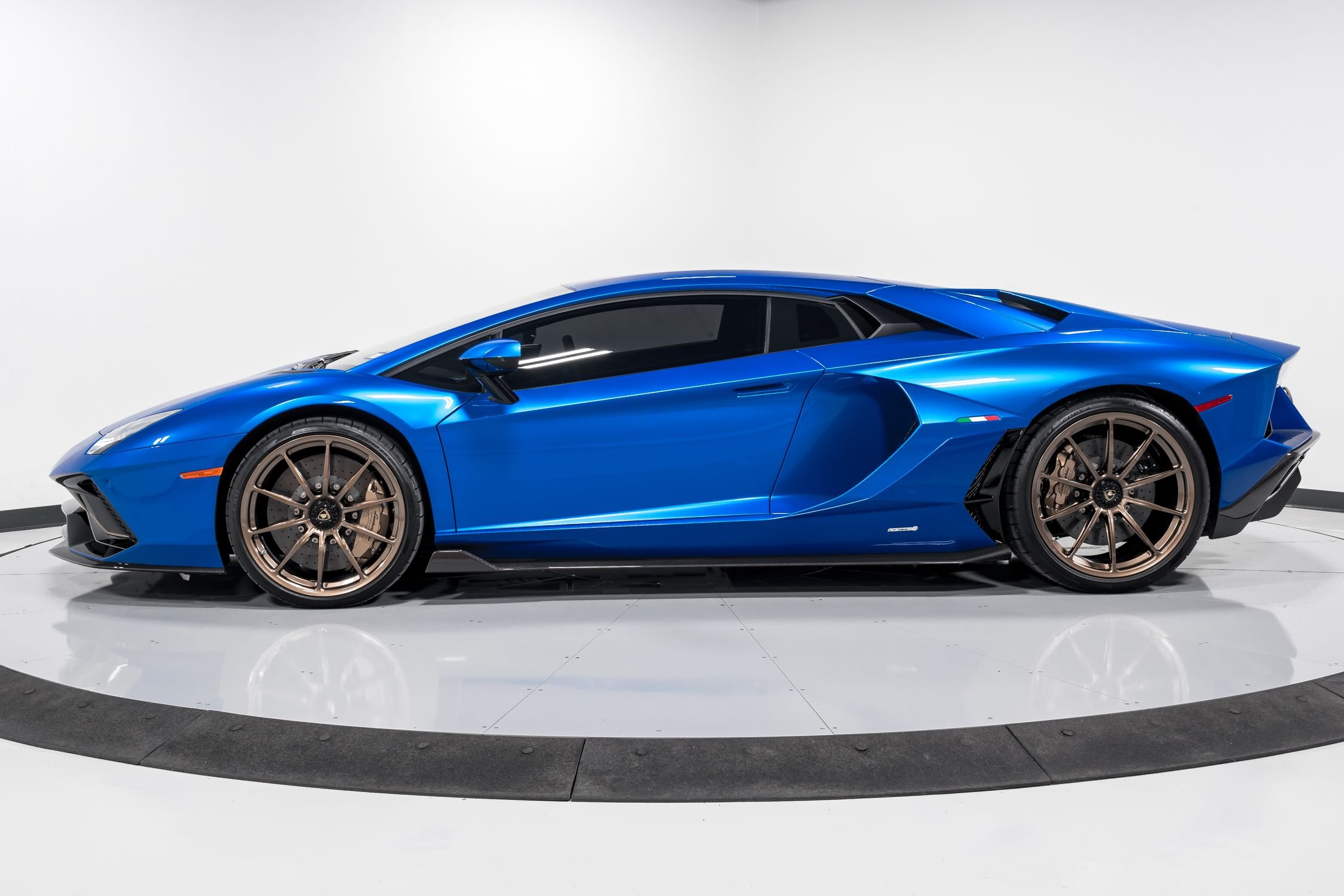 2022 Lamborghini Aventador Ultimae, 12/40