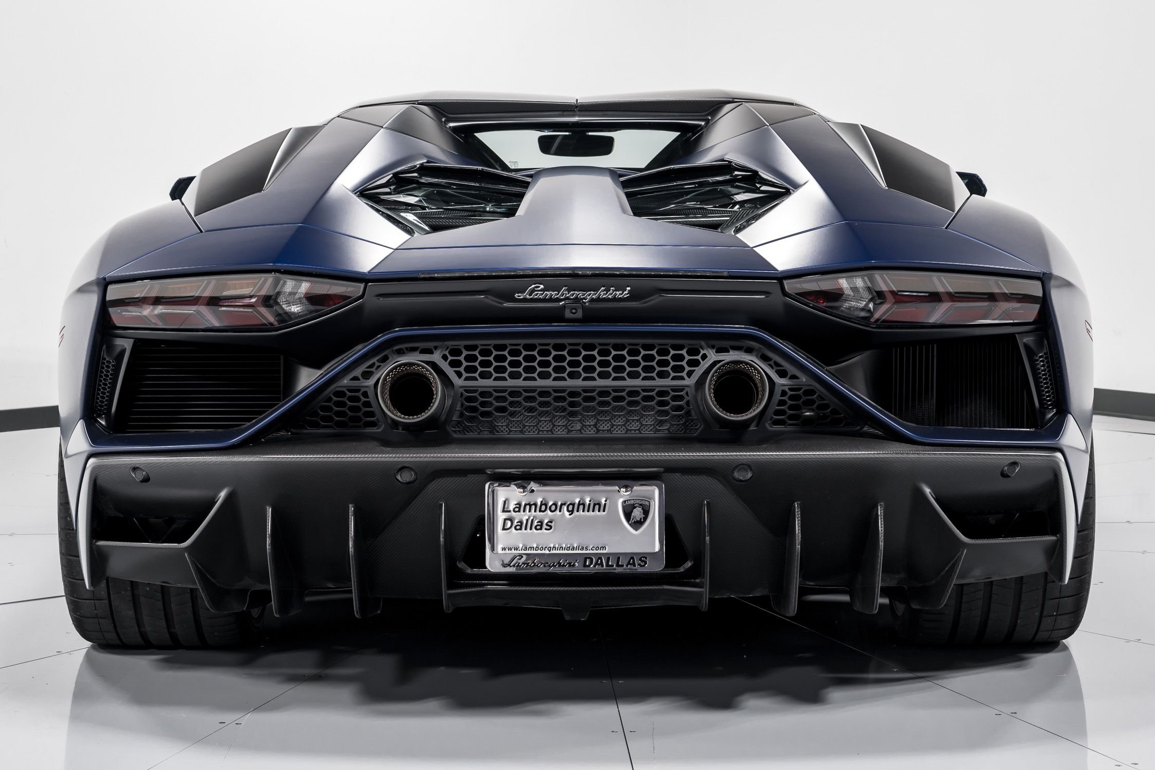 2022 Lamborghini Aventador Ultimae Roadster, 13/39