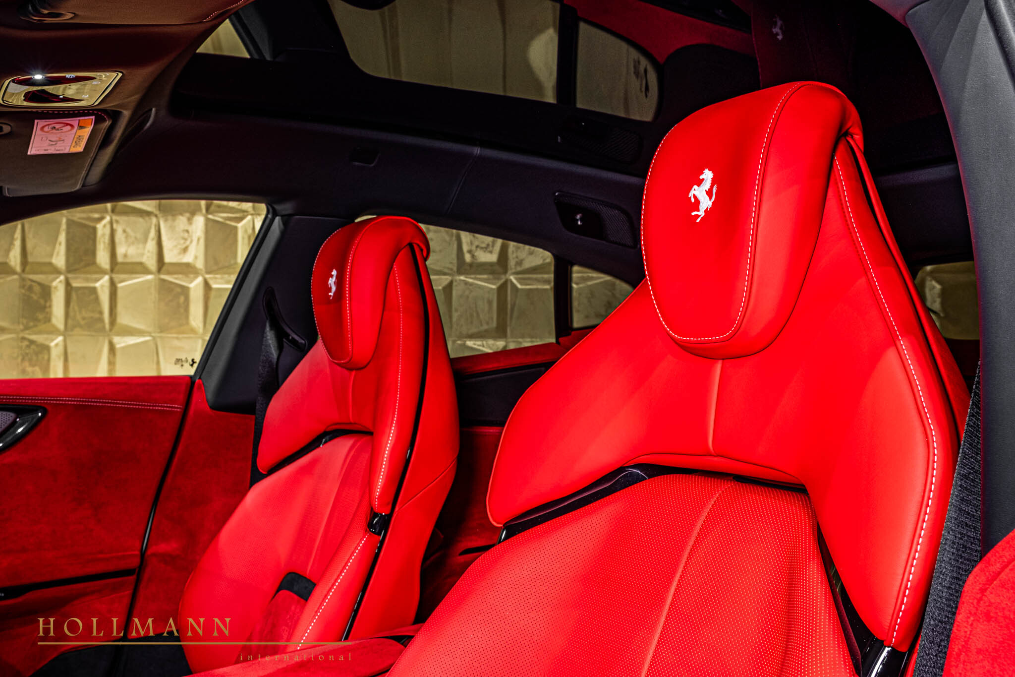 2025 Ferrari Purosangue, 11/19