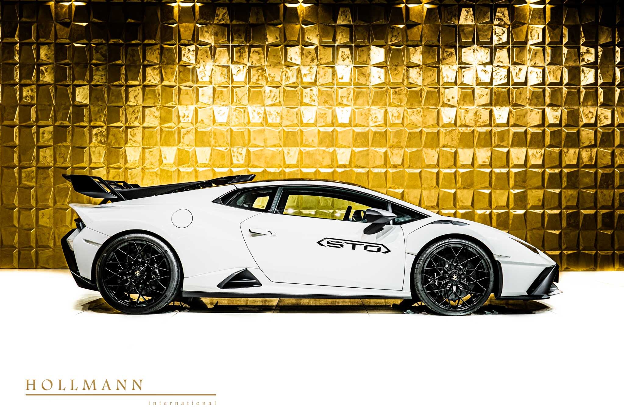 2025 Lamborghini Huracán STO, 2/19