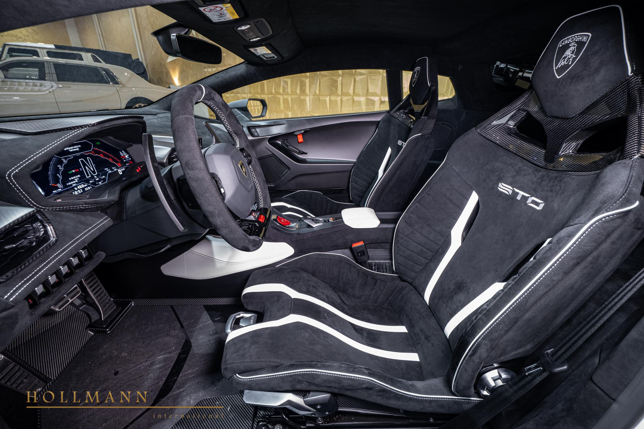 2025 Lamborghini Huracán STO, 3/19