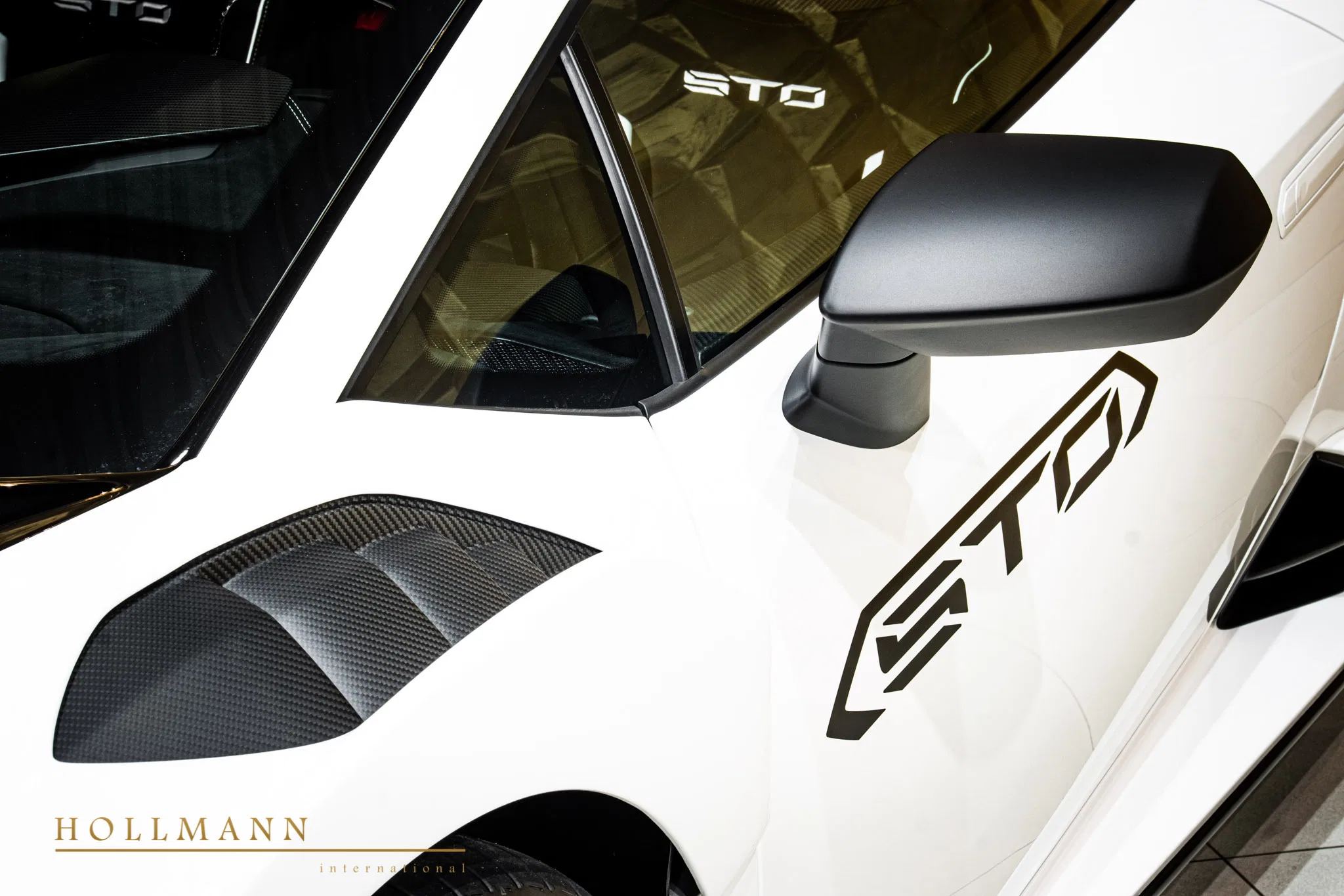 2025 Lamborghini Huracán STO for sale, photo 15 of 19