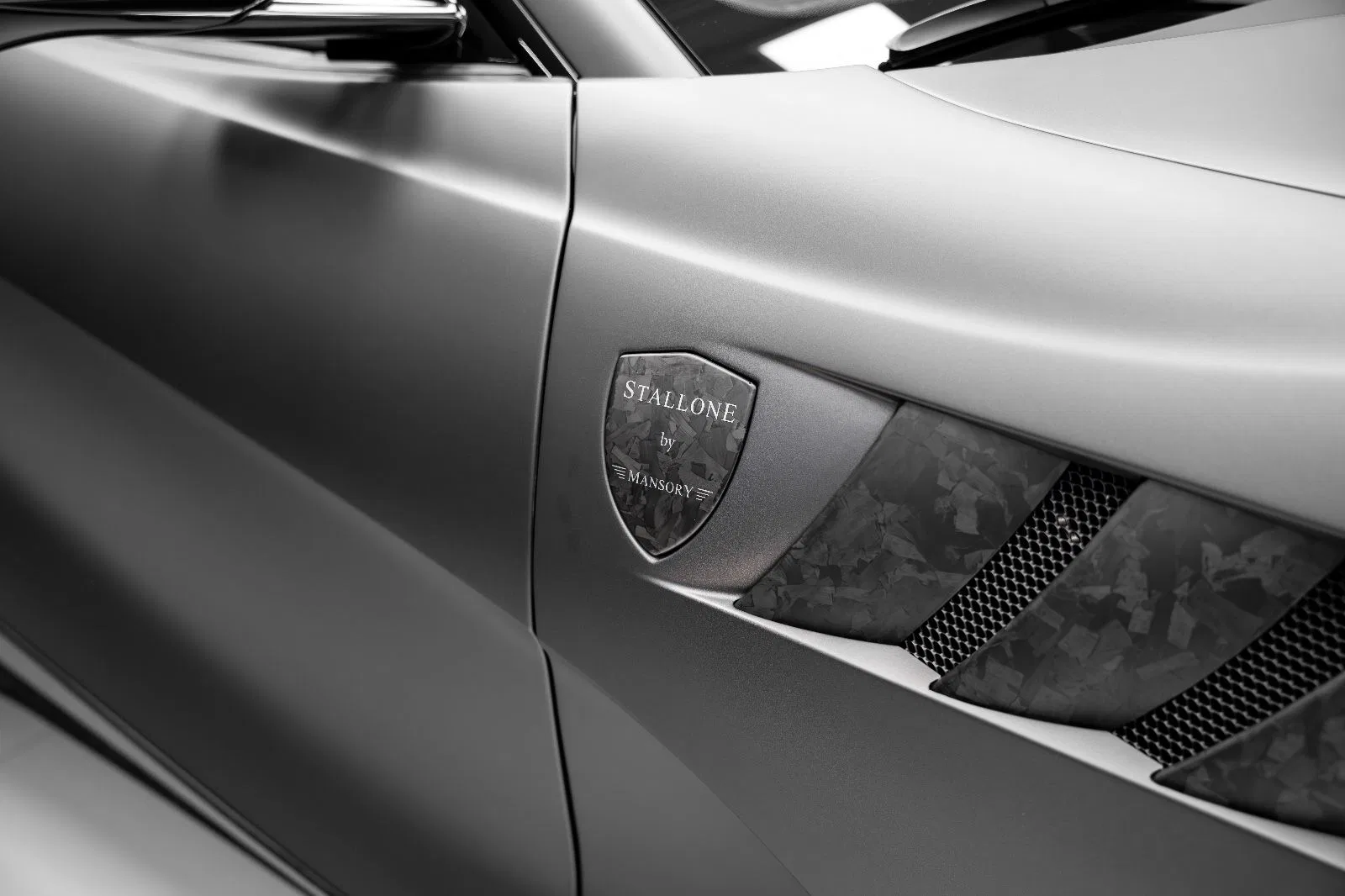 2019 Mansory 812 Superfast Stallone, detail