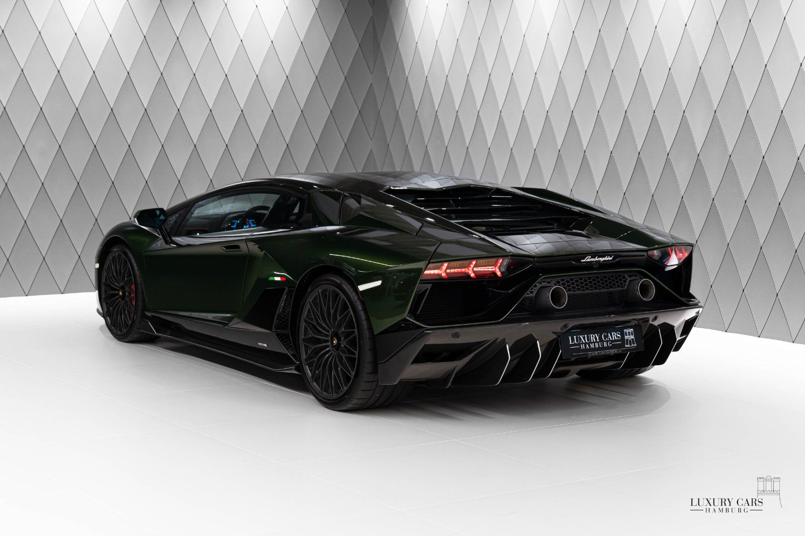 2022 Lamborghini Aventador Ultimae, 4/54