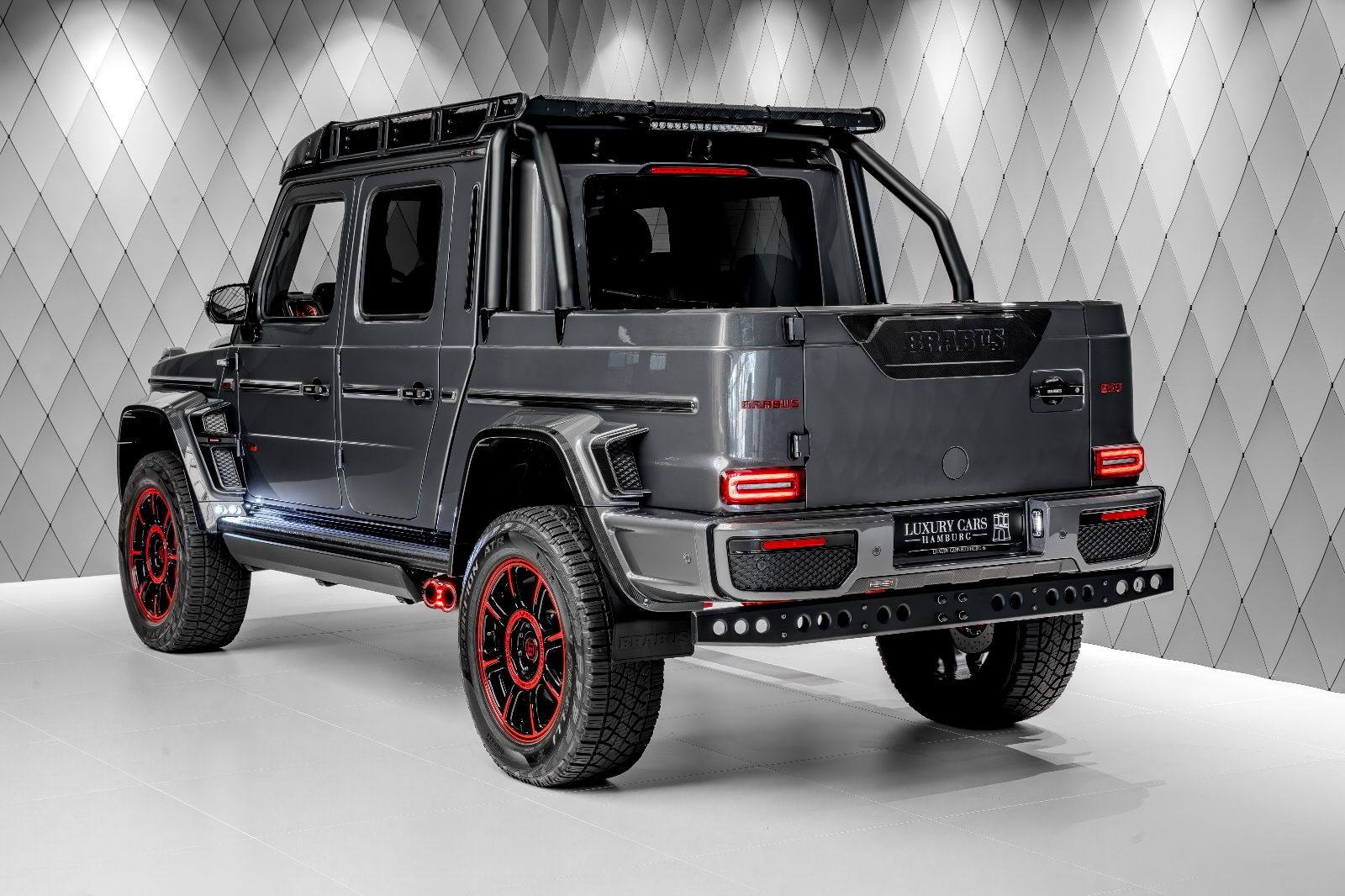 2024 BRABUS XLP 900 Adventure, 2/27