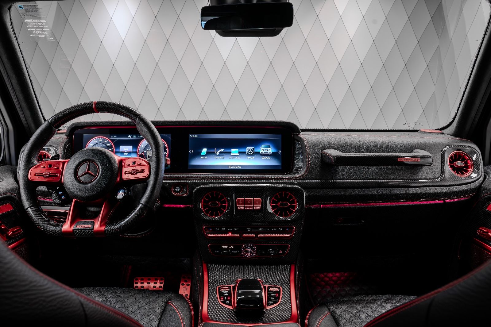 2024 BRABUS XLP 900 Adventure, 3/27