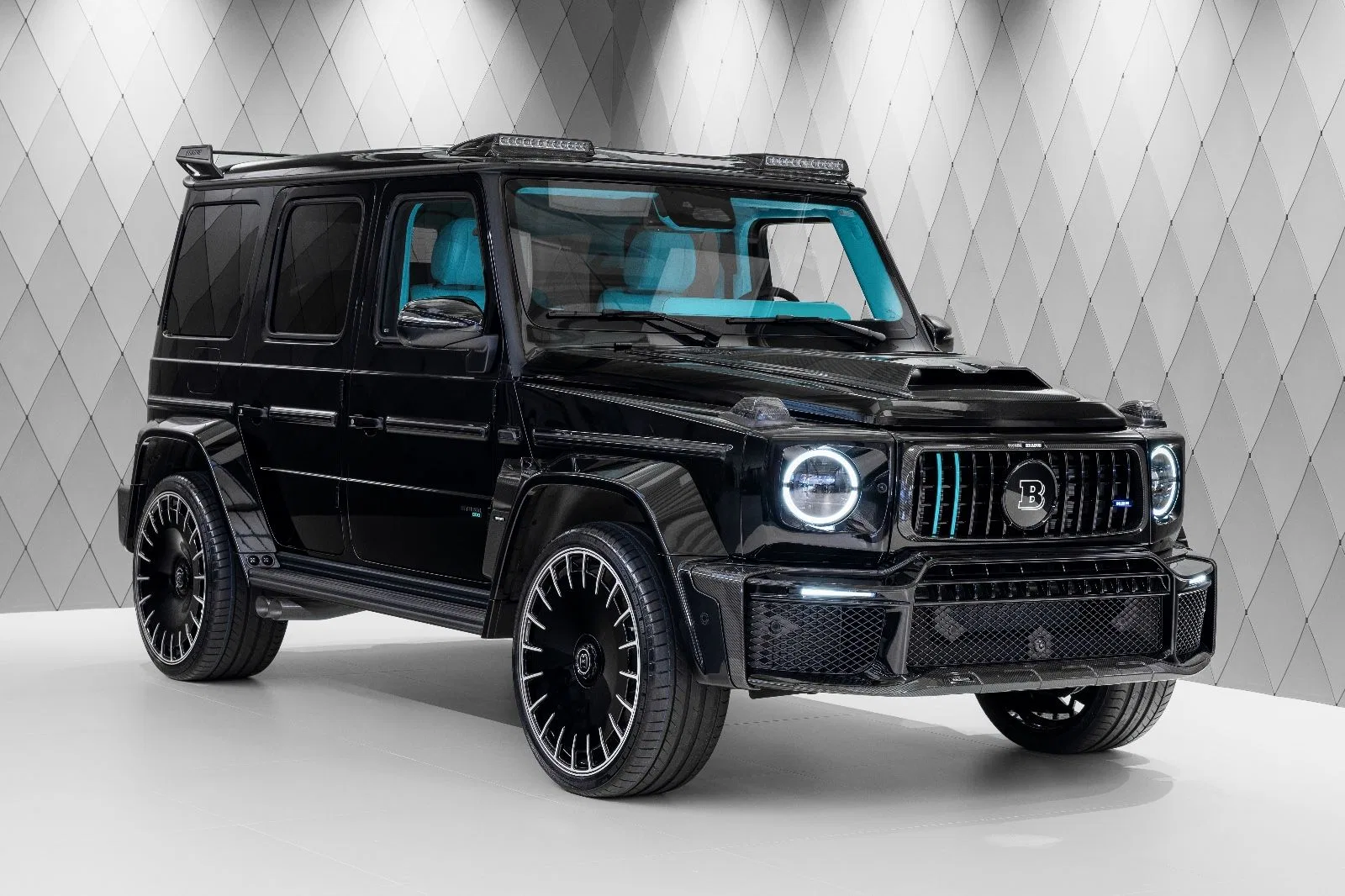 2024 BRABUS P 900 Rocket Edition