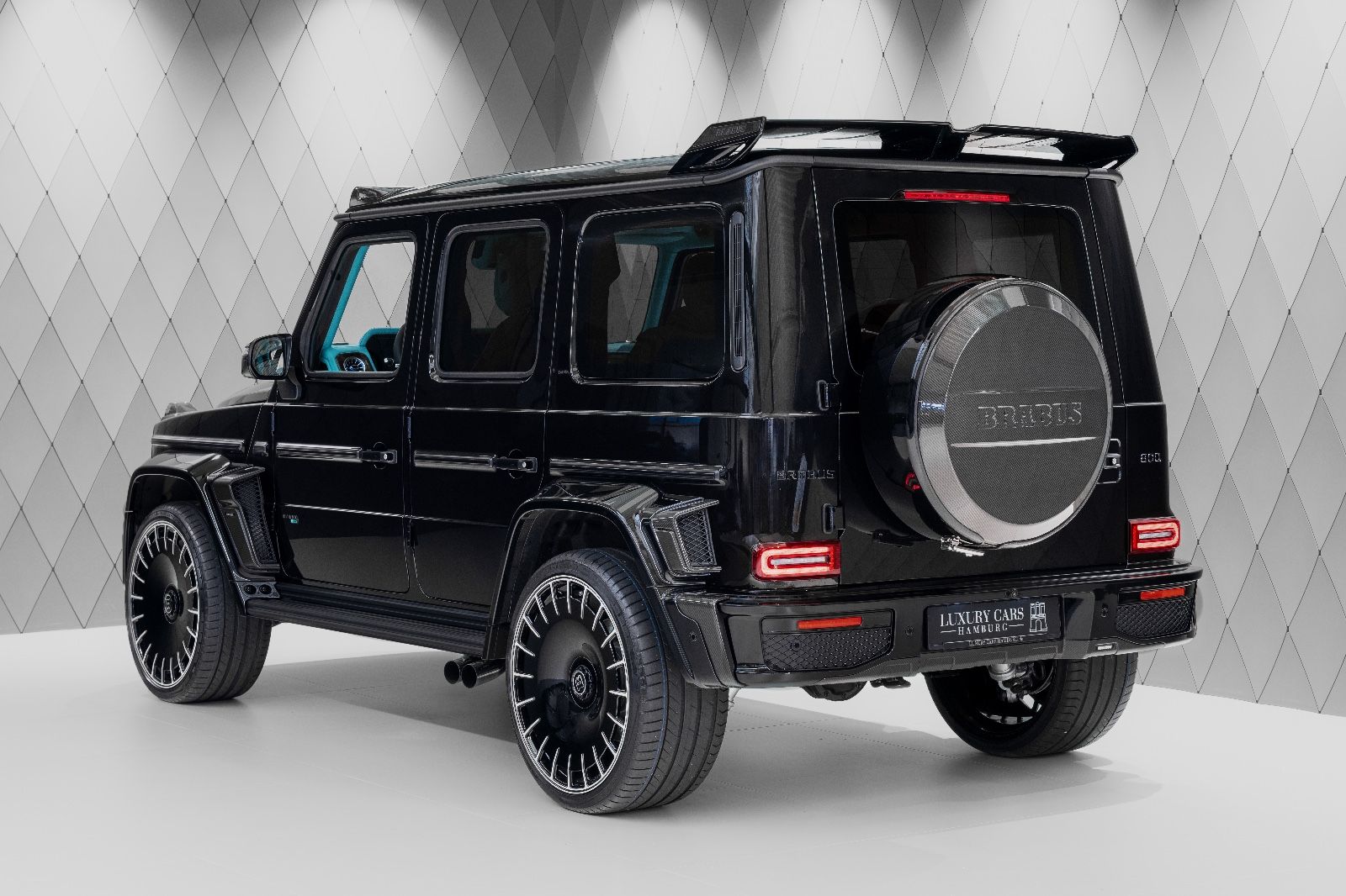 2024 BRABUS P 900 Rocket Edition, 2/18