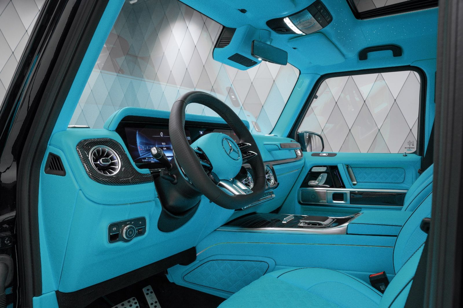2024 BRABUS P 900 Rocket Edition, 4/18
