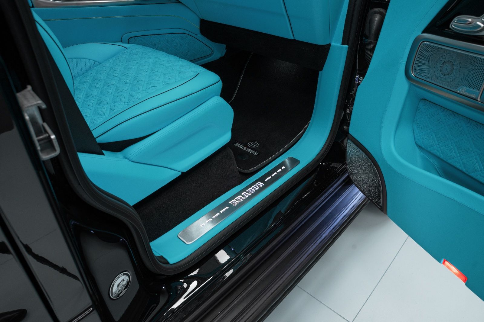 2024 BRABUS P 900 Rocket Edition, 10/18