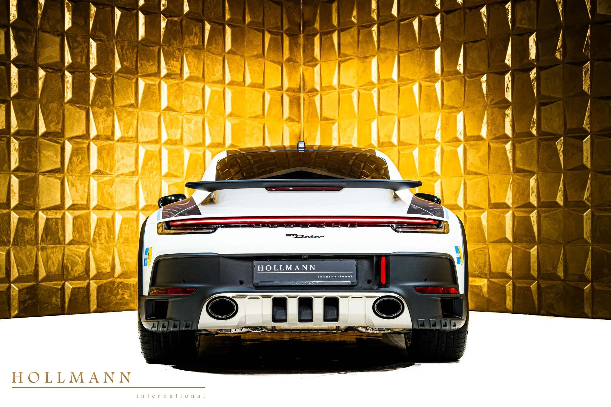 2025 Porsche 911 Dakar for sale, exterior, White