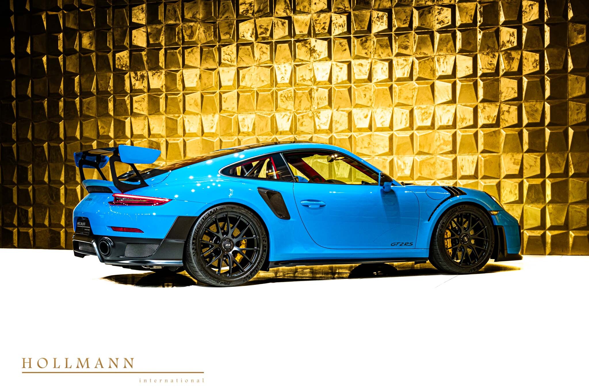 2025 Porsche 911 GT2 RS, 2/17