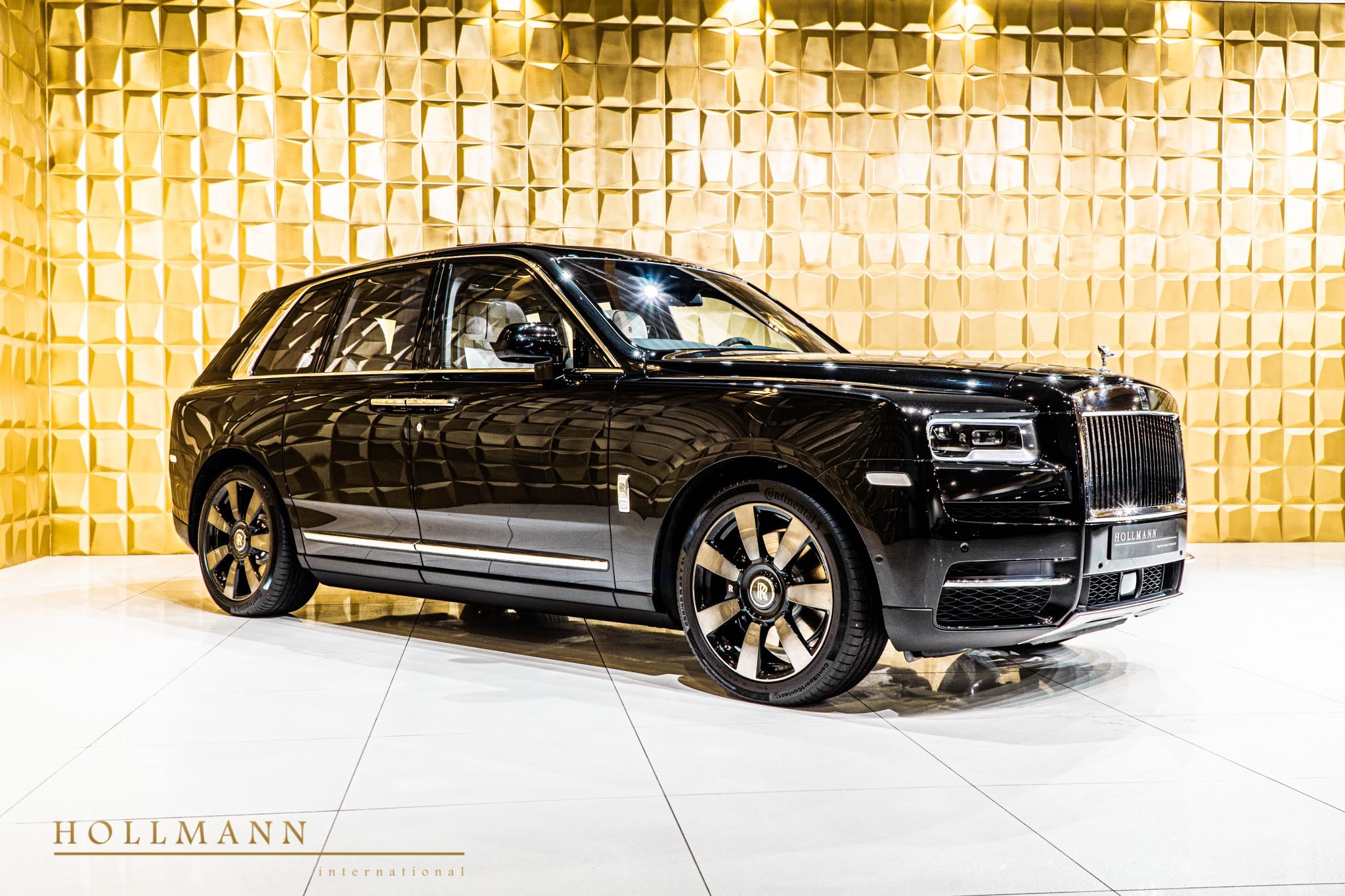 2019 Rolls-Royce Cullinan, 7/20