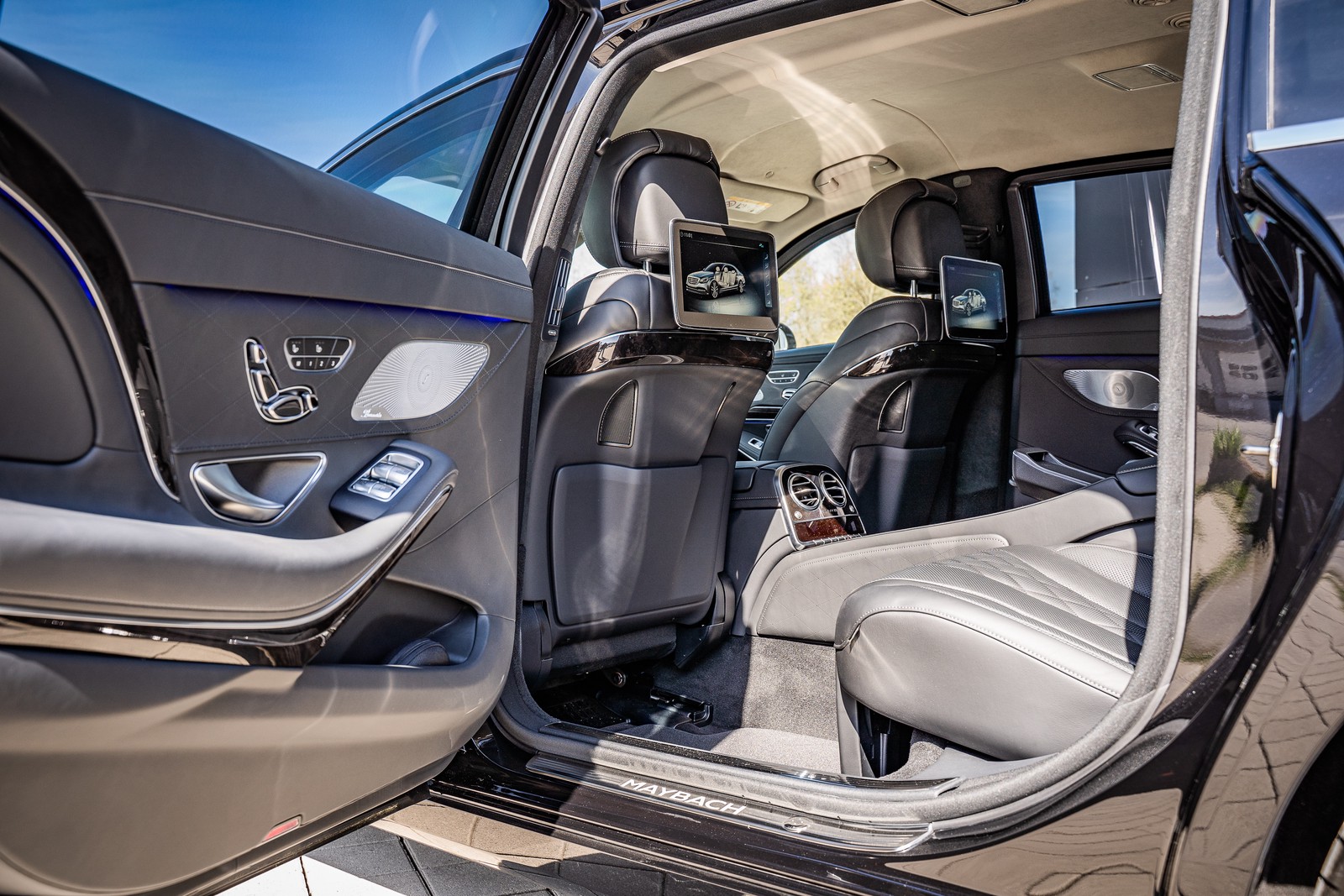 2024 Armored Mercedes-Maybach S650, 5/19