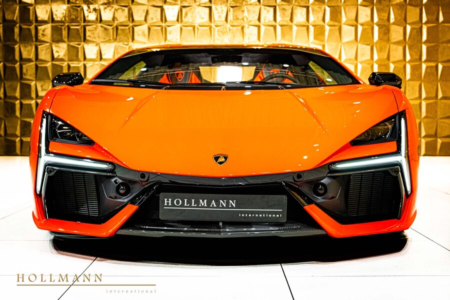 2025 Lamborghini Revuelto, 3/17