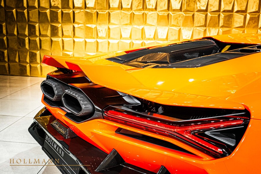 2025 Lamborghini Revuelto, 6/17
