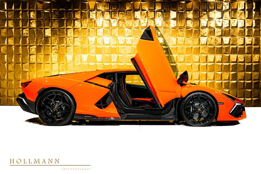 2025 Lamborghini Revuelto, 7/17