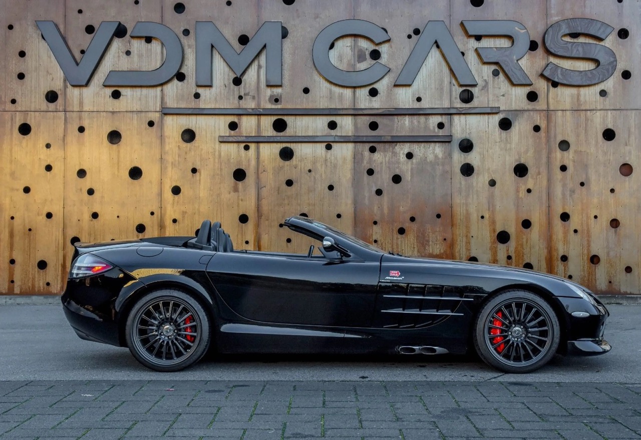 2010 Mercedes-Benz SLR McLaren Roadster, 3/18