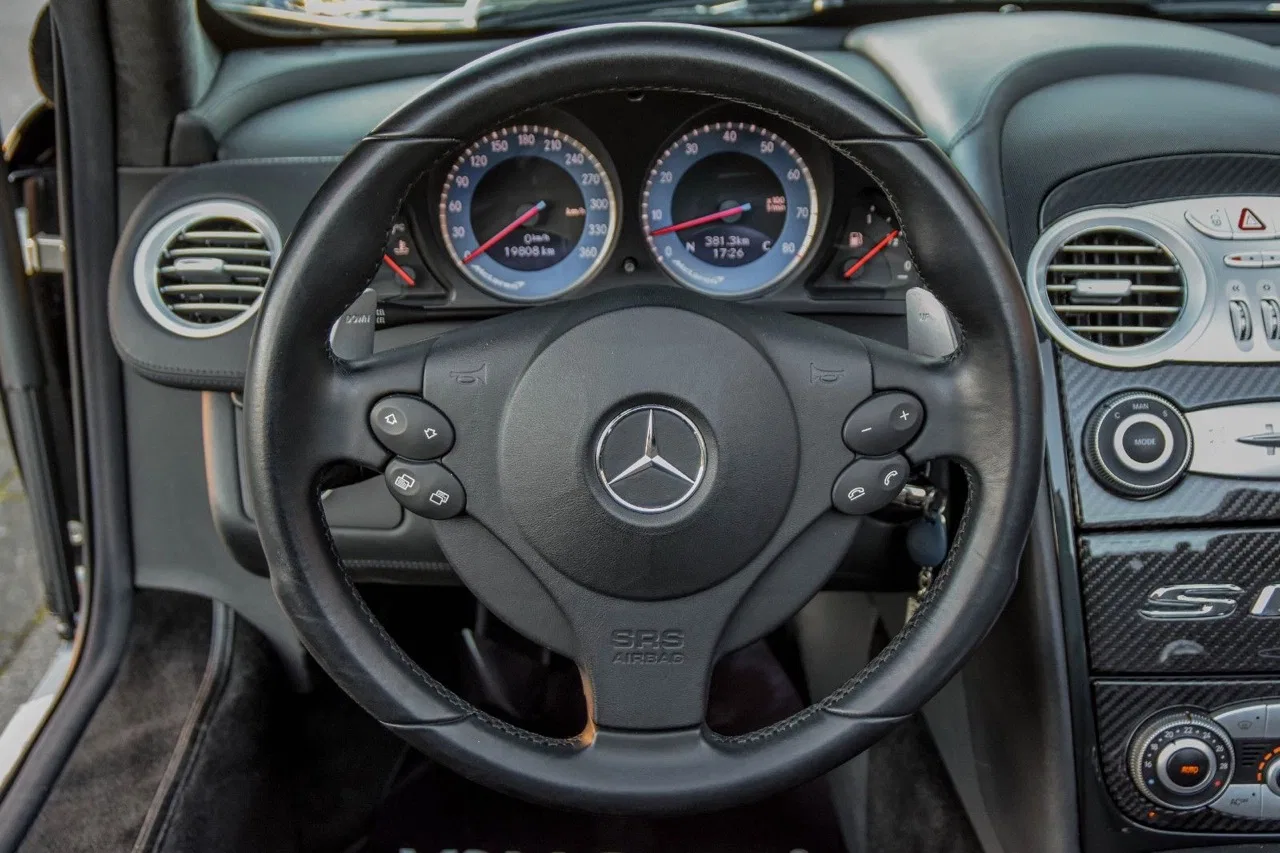 2010 Mercedes-Benz SLR McLaren Roadster interior, Black/Anthracite Exclusive Leather