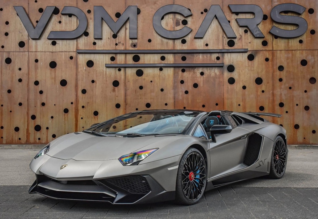 2017 Lamborghini Aventador SV Roadster, 4/20