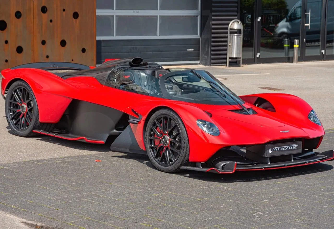 2024 Aston Martin Valkyrie Spider