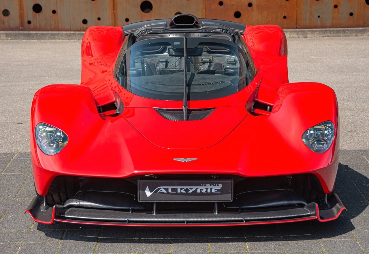 2024 Aston Martin Valkyrie Spider, 16/16