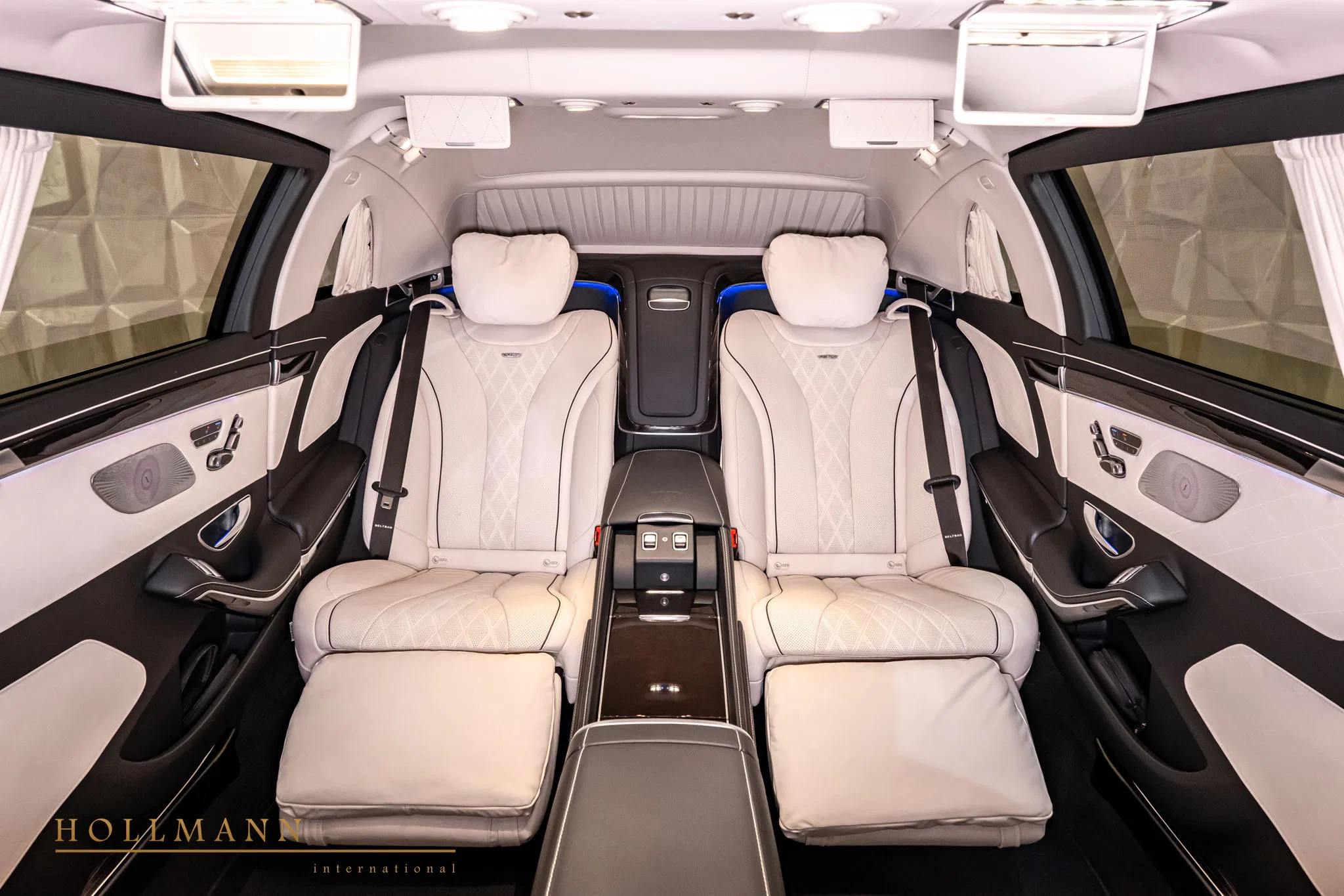 2025 Mercedes-Maybach S 650 Pullman Armoured interior, seats, Leather Beige