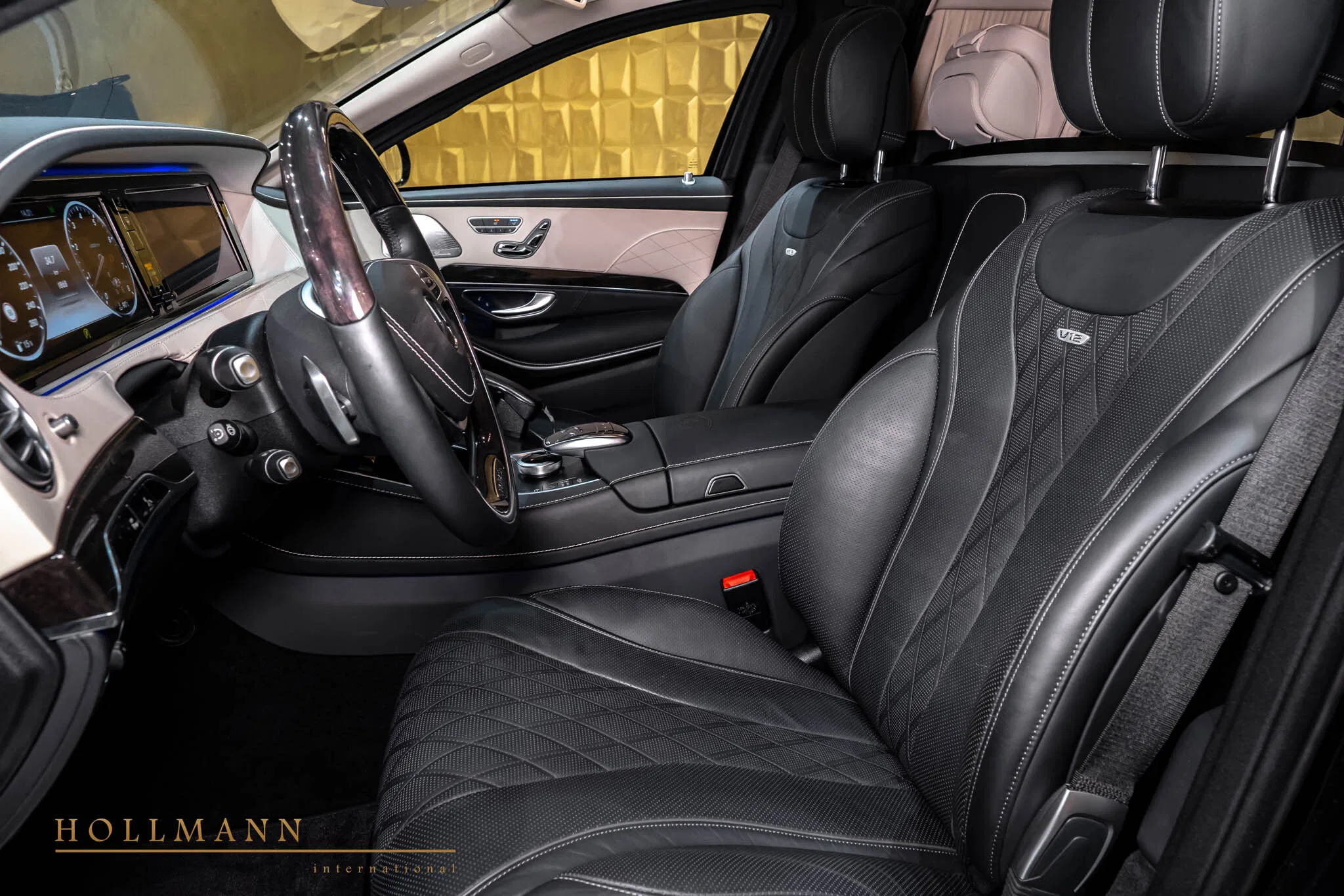 2025 Mercedes-Maybach S 650 Pullman Armoured interior, seats, Leather Beige