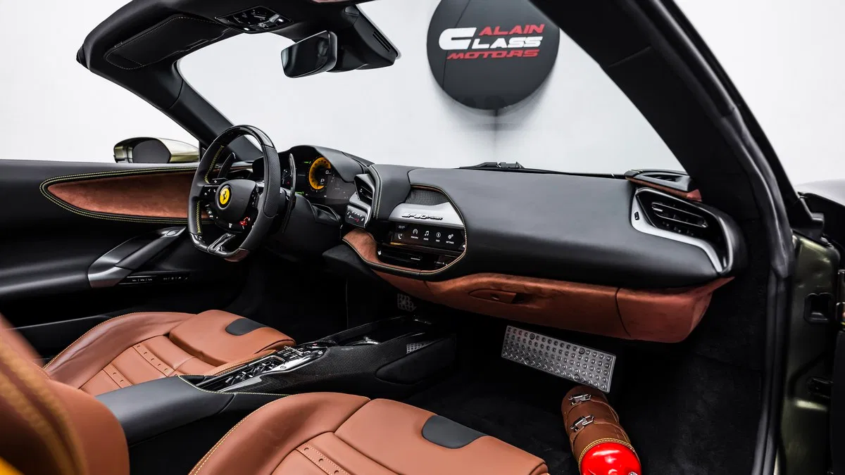 2024 Ferrari SF90 Spider interior, Terra Bruciata