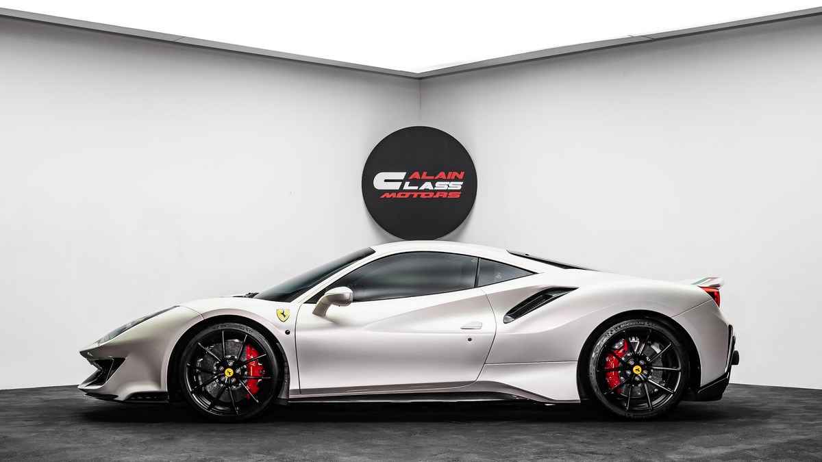 2020 Ferrari 488 Pista, 15/18