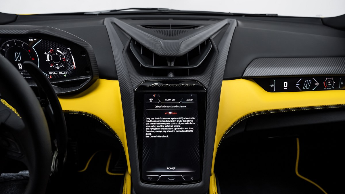 2024 Lamborghini Revuelto, 9/28