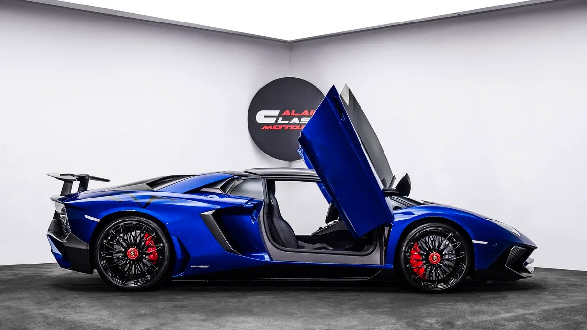 2016 Lamborghini Aventador SV Roadster for sale, exterior, Blu Sideris