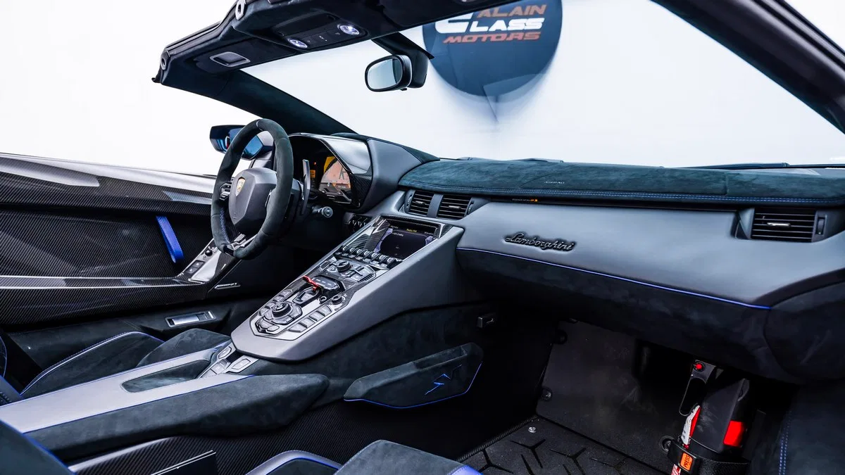 2016 Lamborghini Aventador SV Roadster interior, dashboard, Black | Blue