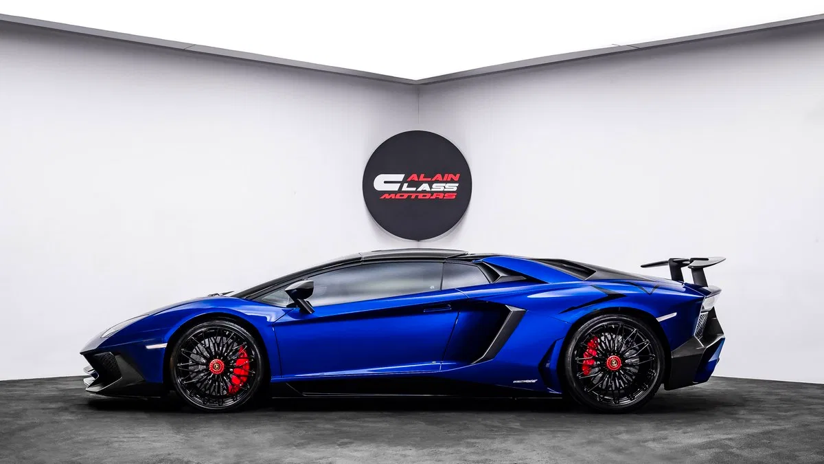 2016 Lamborghini Aventador SV Roadster for sale, exterior, Blu Sideris