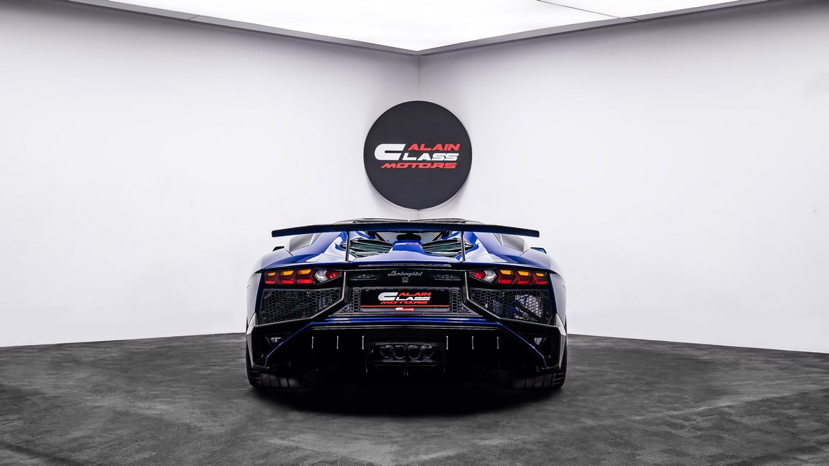 2016 Lamborghini Aventador SV Roadster, 14/16