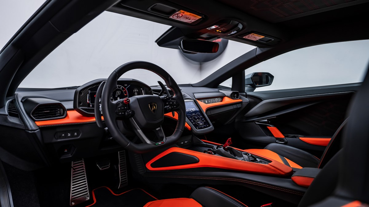 2024 Lamborghini Revuelto, 4/18