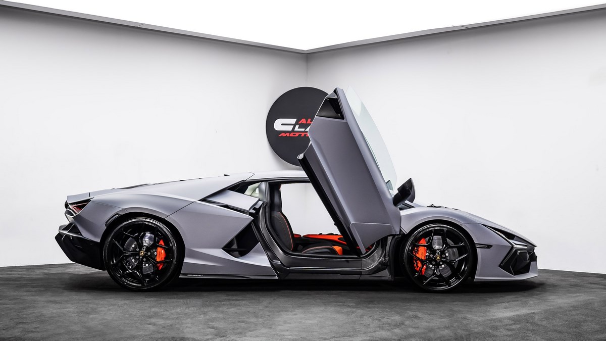 2024 Lamborghini Revuelto, 6/18