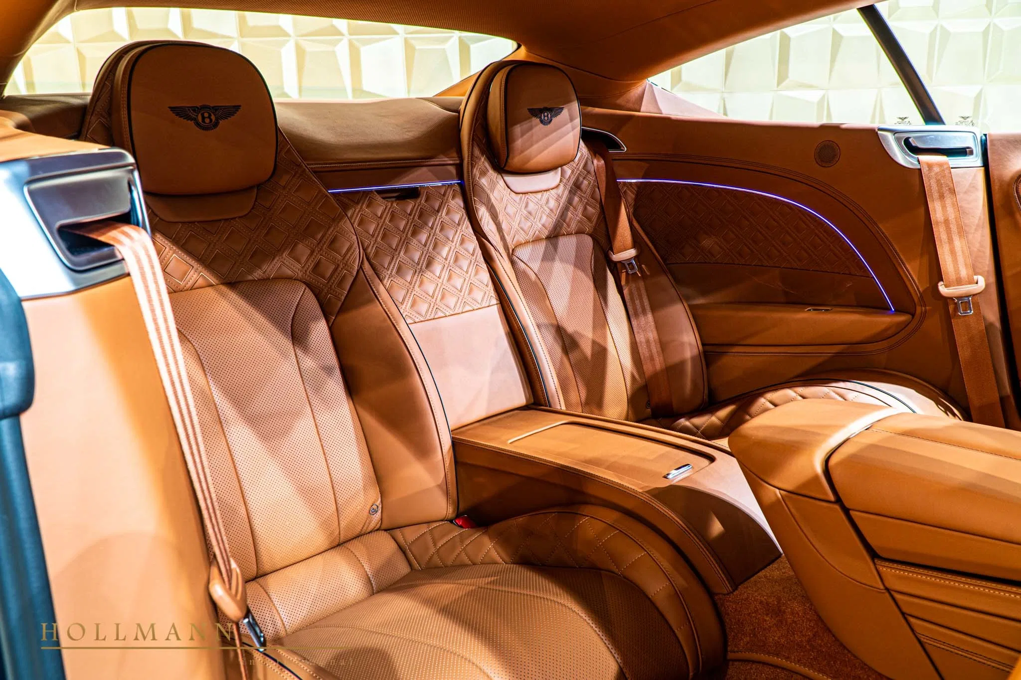 2019 Bentley Continental GT V8 interior, seats, NEWMARKET TAN